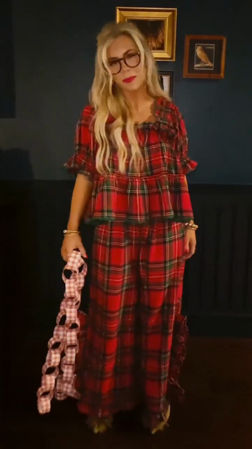 Red plaid ruffle suit