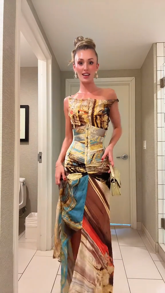 Artistic Print Of Shoulder Maxi Dress