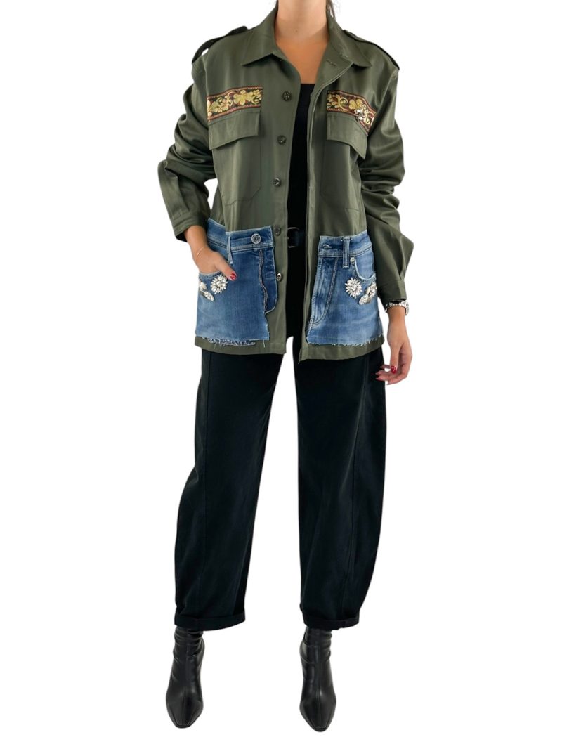 Embroidered Details Denim Jacket