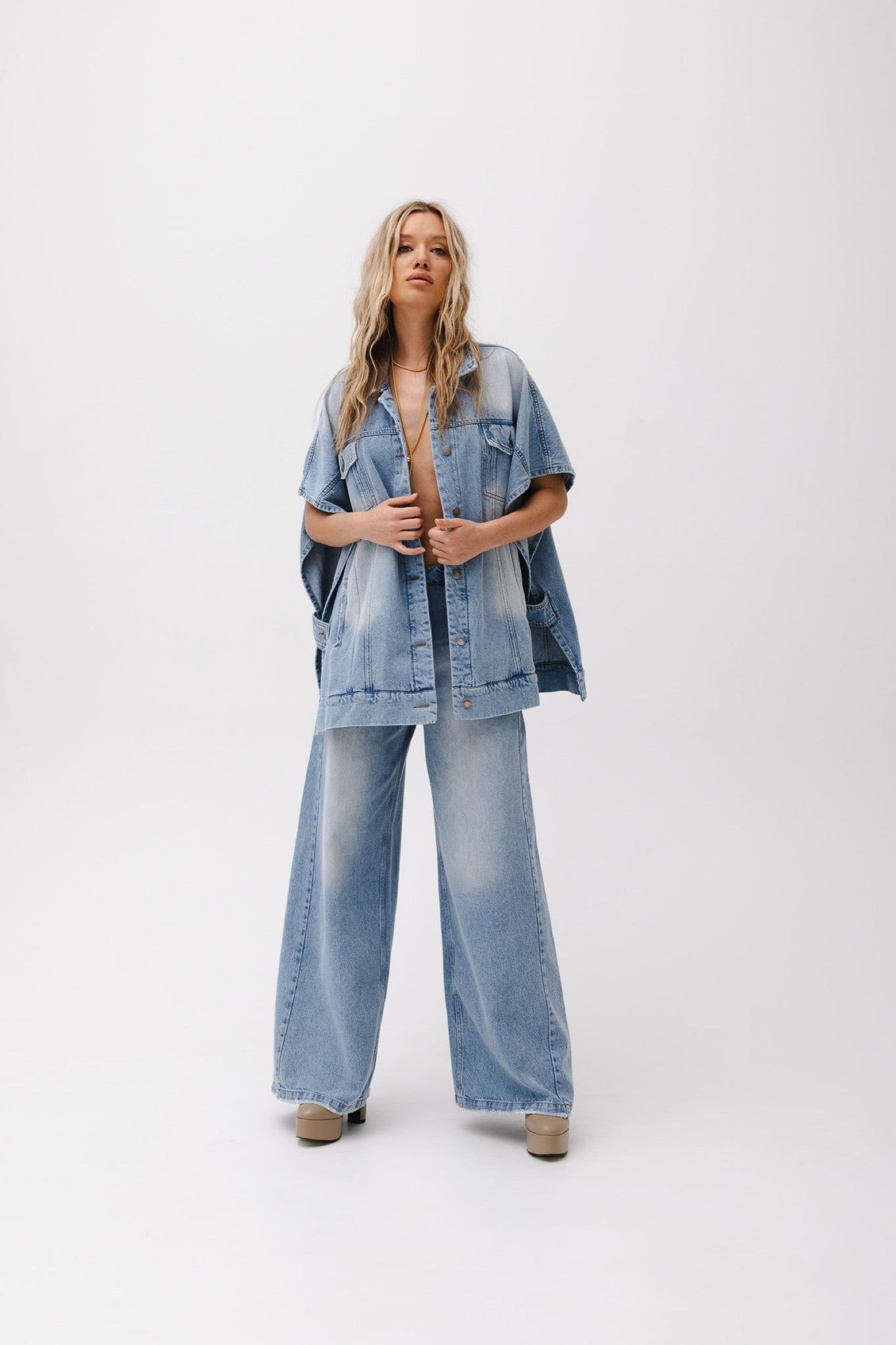 Oversized vintage washed denim vest jeans